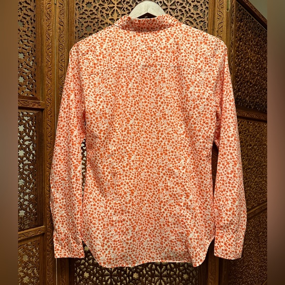 🚺 J. By J.Crew orange poppy patterned button up top - Picture 6 of 8
